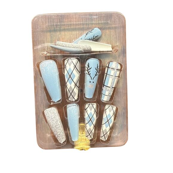 Press On Nail Kit Blue Reindeer - Picture 3 of 3